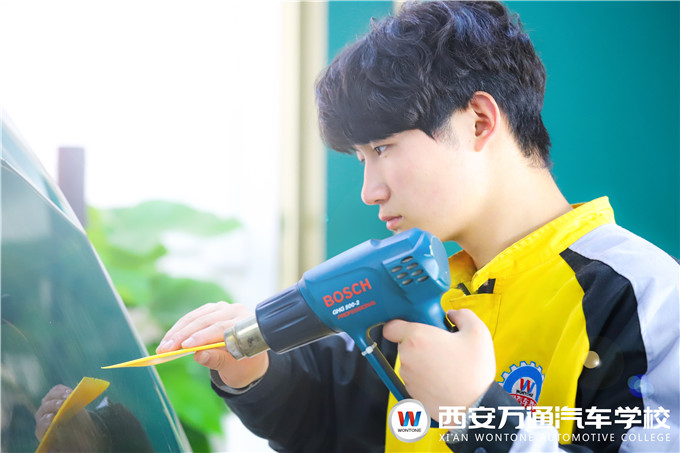 走進西安萬通學技術，一鍵消除失業&迷茫！