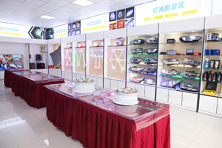 想學汽車美容：開汽車美容加盟需要多少錢，汽車美容學些什么？