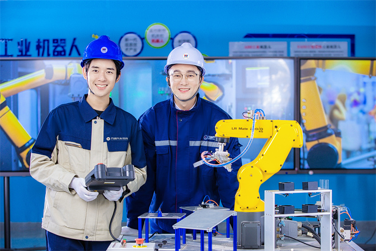 學會plc，找工作竟然這么吃香！別猶豫啦，早學習早就業！