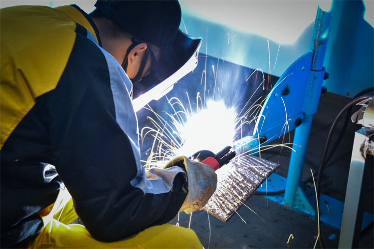 為什么都在轉行學焊接？這幾點必須知道！