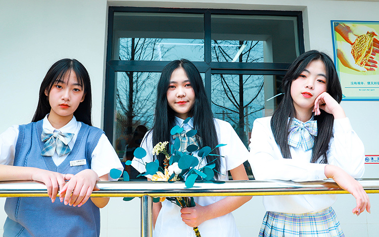 單招VS高考：上大專的不同路徑深度解析及西安萬通職教升學亮點