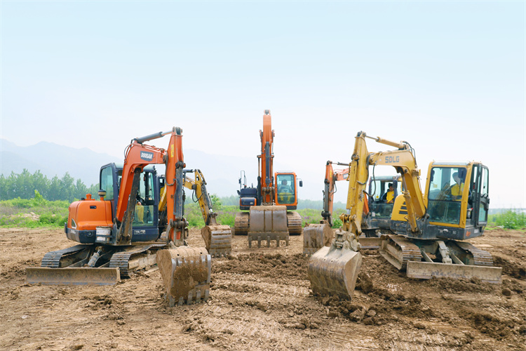 高“新”正當時 | 西安萬通挖掘機技術專修班招生即將截至！