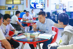 開學季|火熱報名席卷初秋  選好學校贏好未來