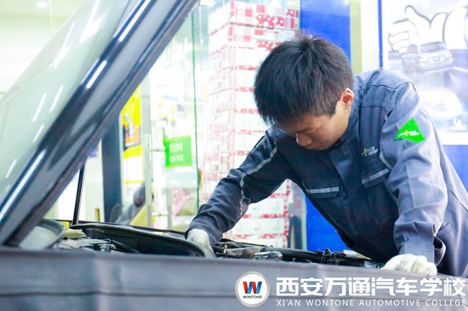 西安萬通汽車學校特訓班學子赴企業進行考核 西安萬通汽車學校特訓班學子赴企業進行考核