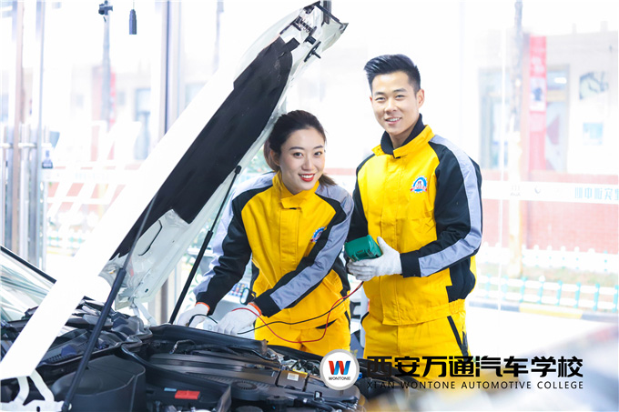 學籍注冊進入倒計時，錯過機會哪年才能走向高薪崗位？