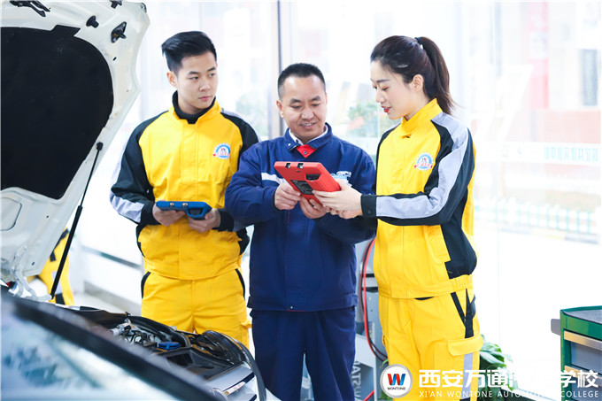 關注職業技能提升新政策，技能成就精彩人生！