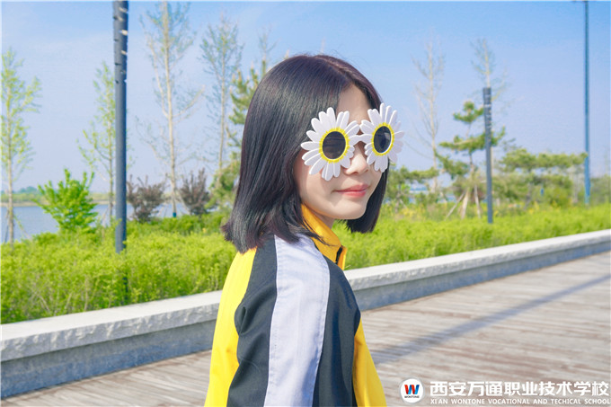 初高中生學技術，西安萬通職業技術學校怎么樣？