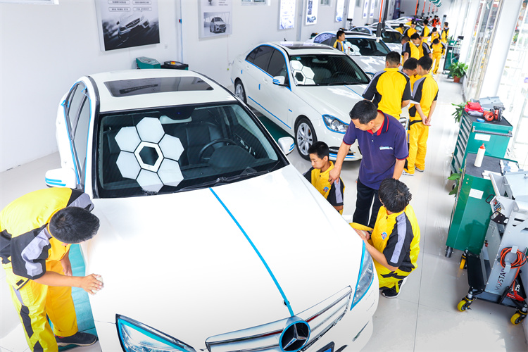 三校生擇校不滿意，及時止損，轉學來西安萬通！