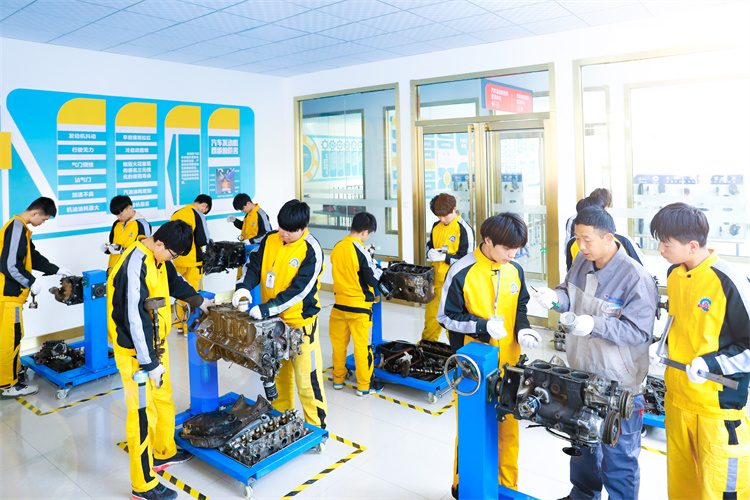 2023，我們一起朝優秀奔赴！