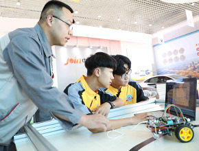 ܾW(wng)(lin)cԴ܇(w)_fͨ܇W(xu)У